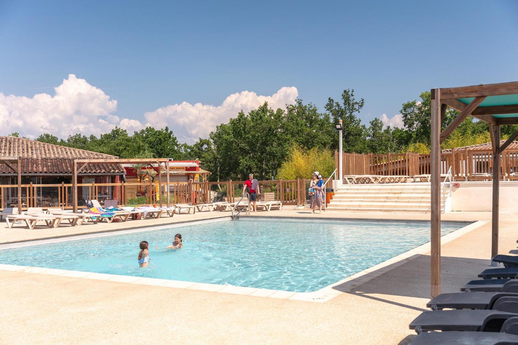 Camping Domaine De Chaussy Лагорс Екстериор снимка