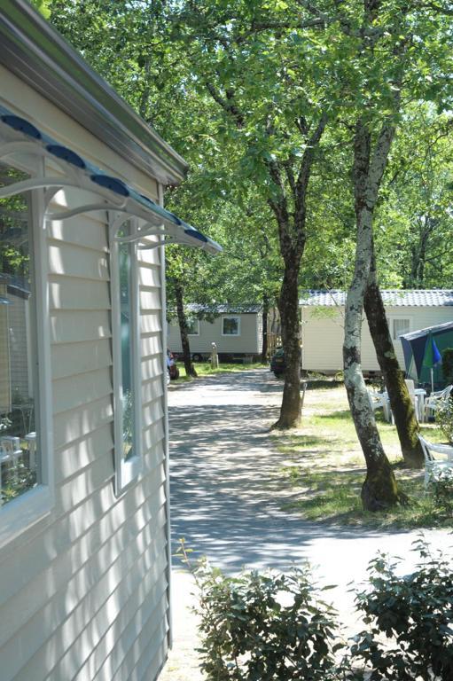Camping Domaine De Chaussy Лагорс Екстериор снимка