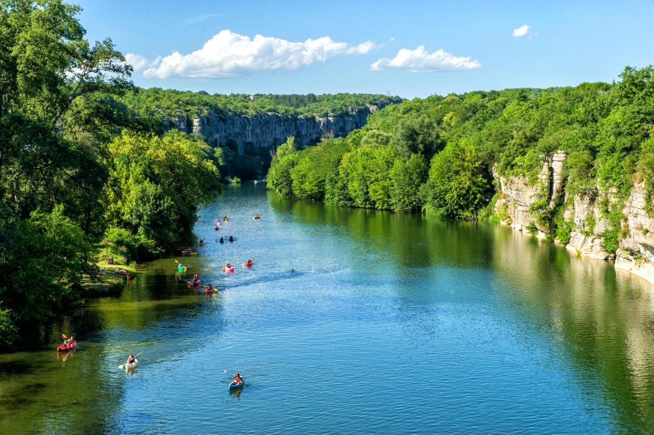 Camping Domaine De Chaussy Лагорс Екстериор снимка